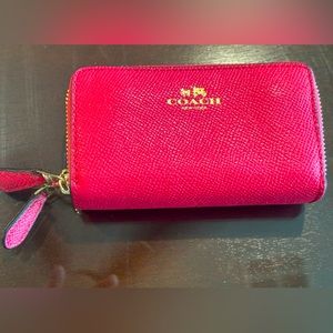 NWOT Coach accordion wallet